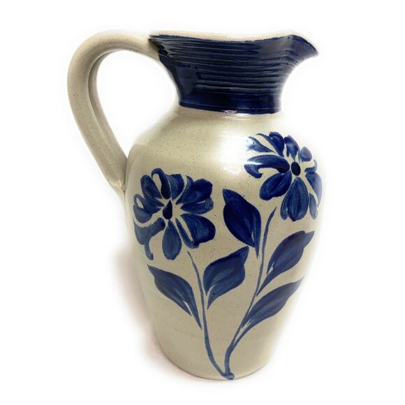 Vtg Williamsburg Pottery Factory Salt Glazed Pitcher Blue 2 Floral 7 1/2" Tall - Picture 6 of 10